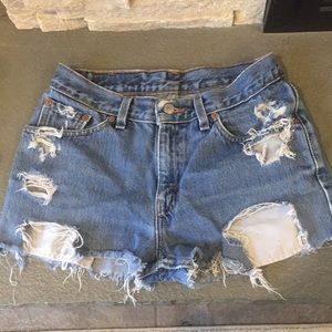 UrbanOutfitters Levi Shorts (High Rise)